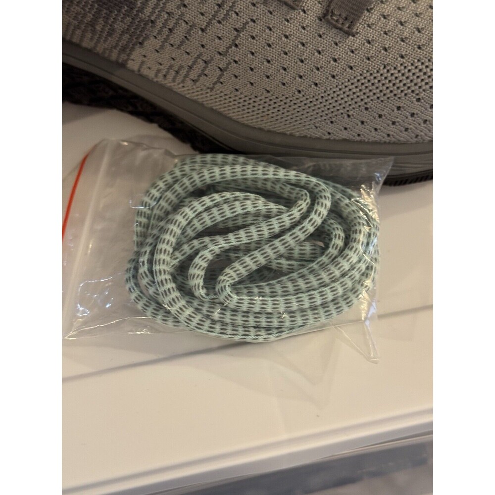 NEW Thorogood Women’s Work Sneakers Sz. 6.5 AST Low Composite Toe Safety Work - Picture 11 of 11